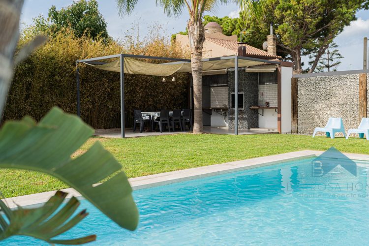 VILLA LA BARROSA