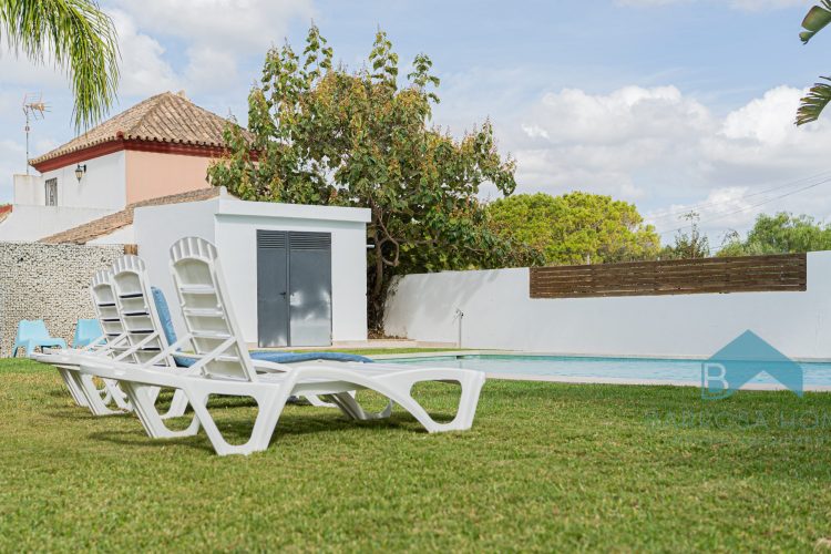 VILLA LA BARROSA
