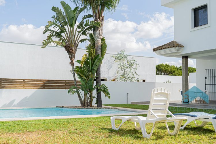 VILLA LA BARROSA