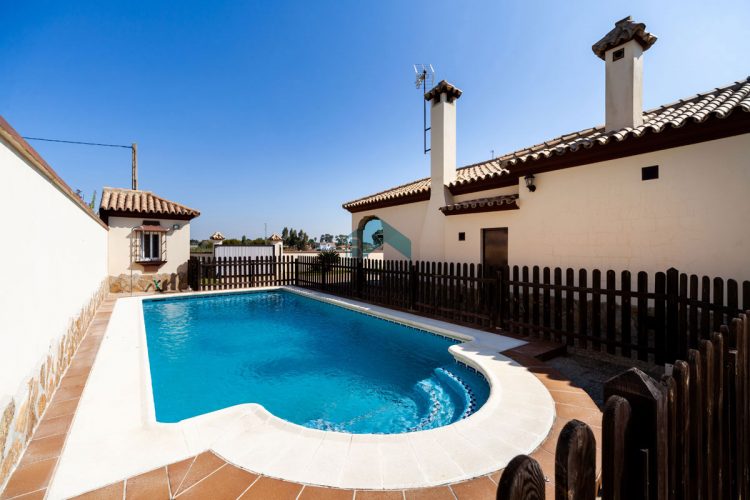 VILLA ALMENDRO