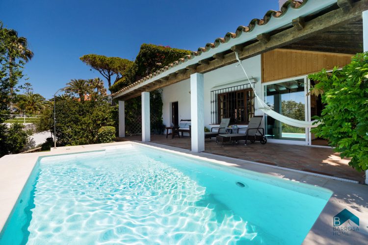 ROMAN VILLA