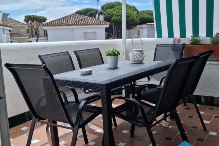 APARTAMENTO PUEBLO MARINERO